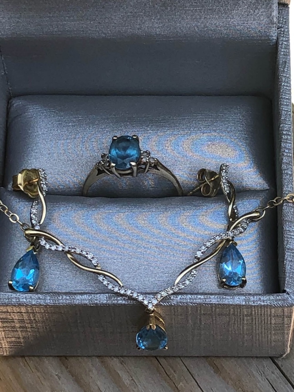 10k Diamond and Blue Topaz set